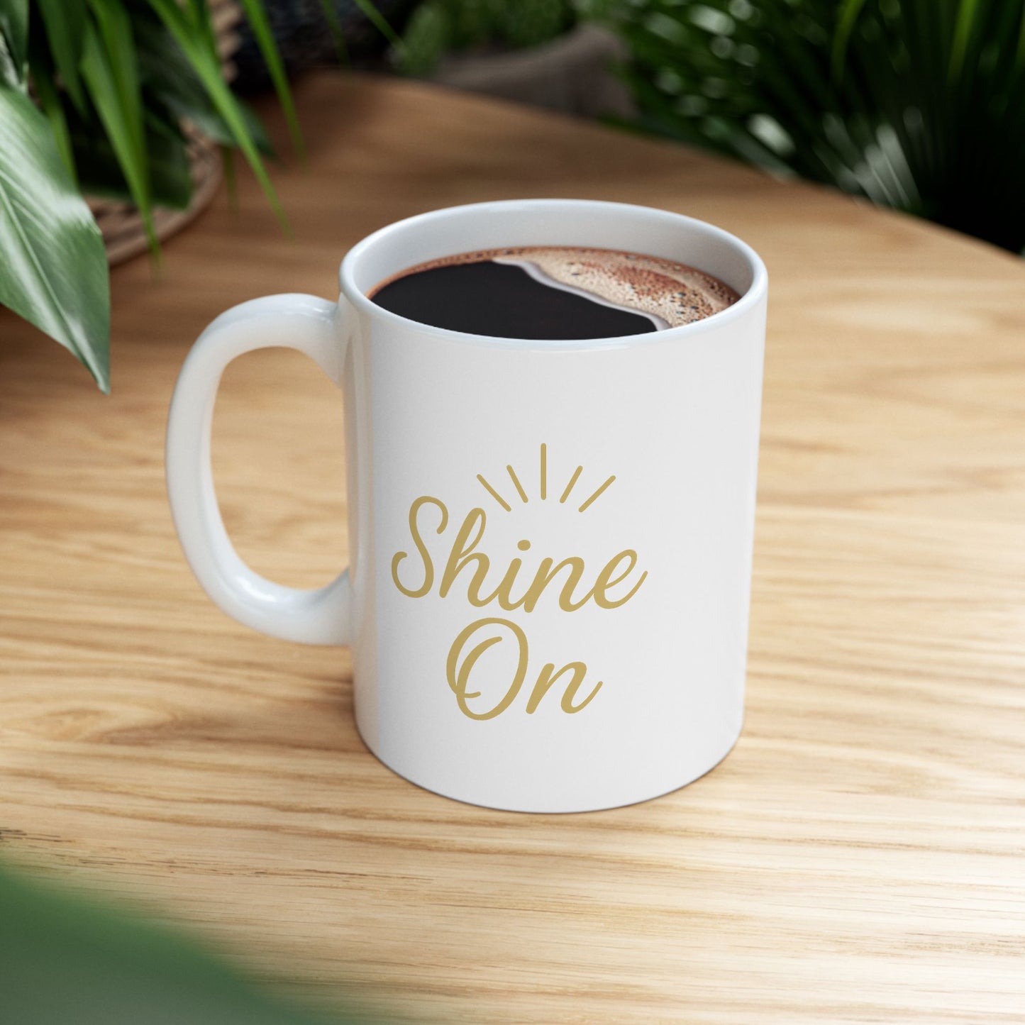 Elegant Ceramic Mug - Perfect Gift for Coffee Lovers, Birthdays, Anniversaries, Home Decor, Customizable Design